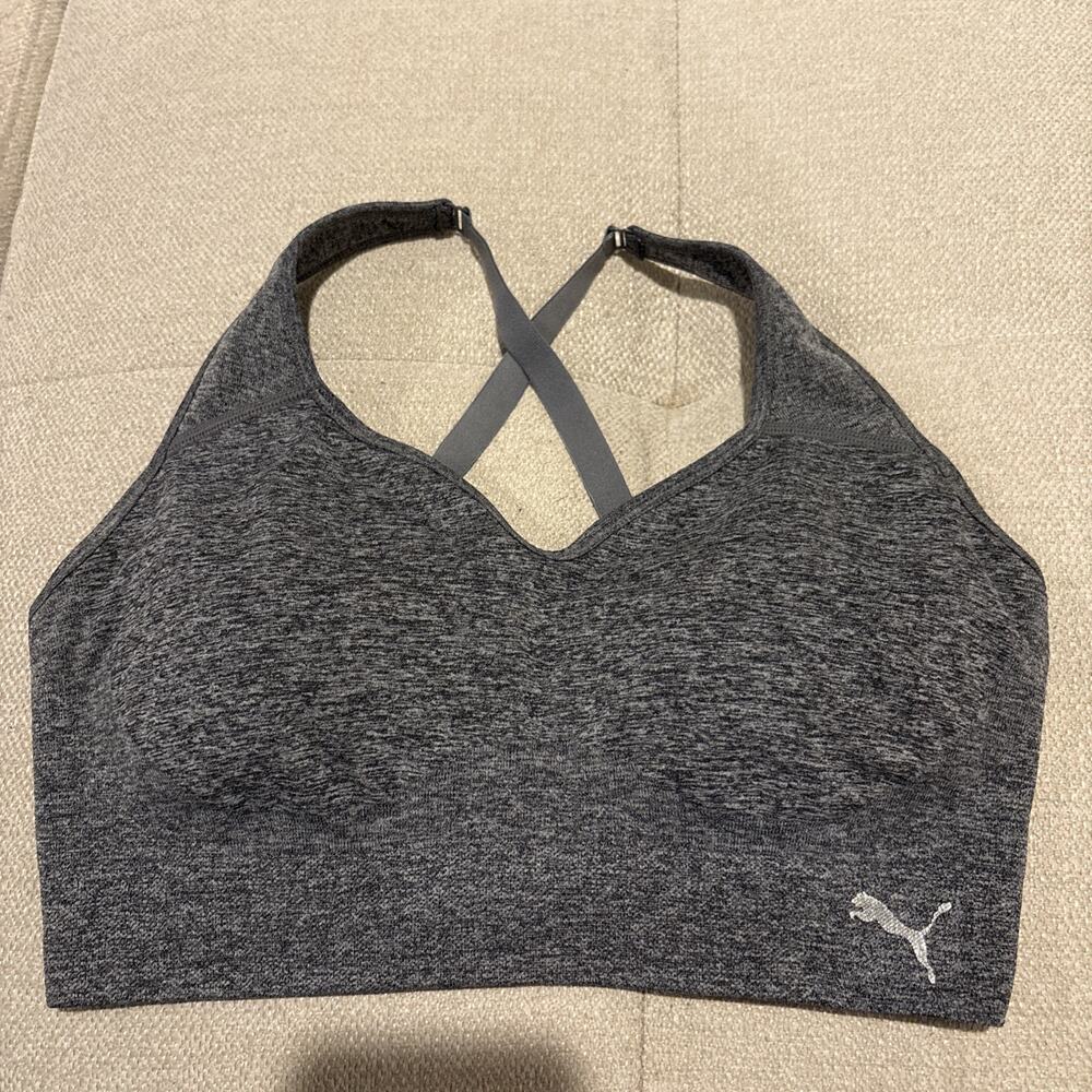 Puma Adjustable Straps Sports Bra Removable Pads L, Sports, EUC, Athleisure